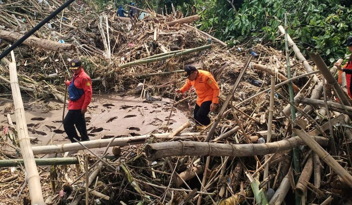 Darurat! 162 Personel SAR Bergerak Cepat Cari Korban Banjir Bandang di Buleleng