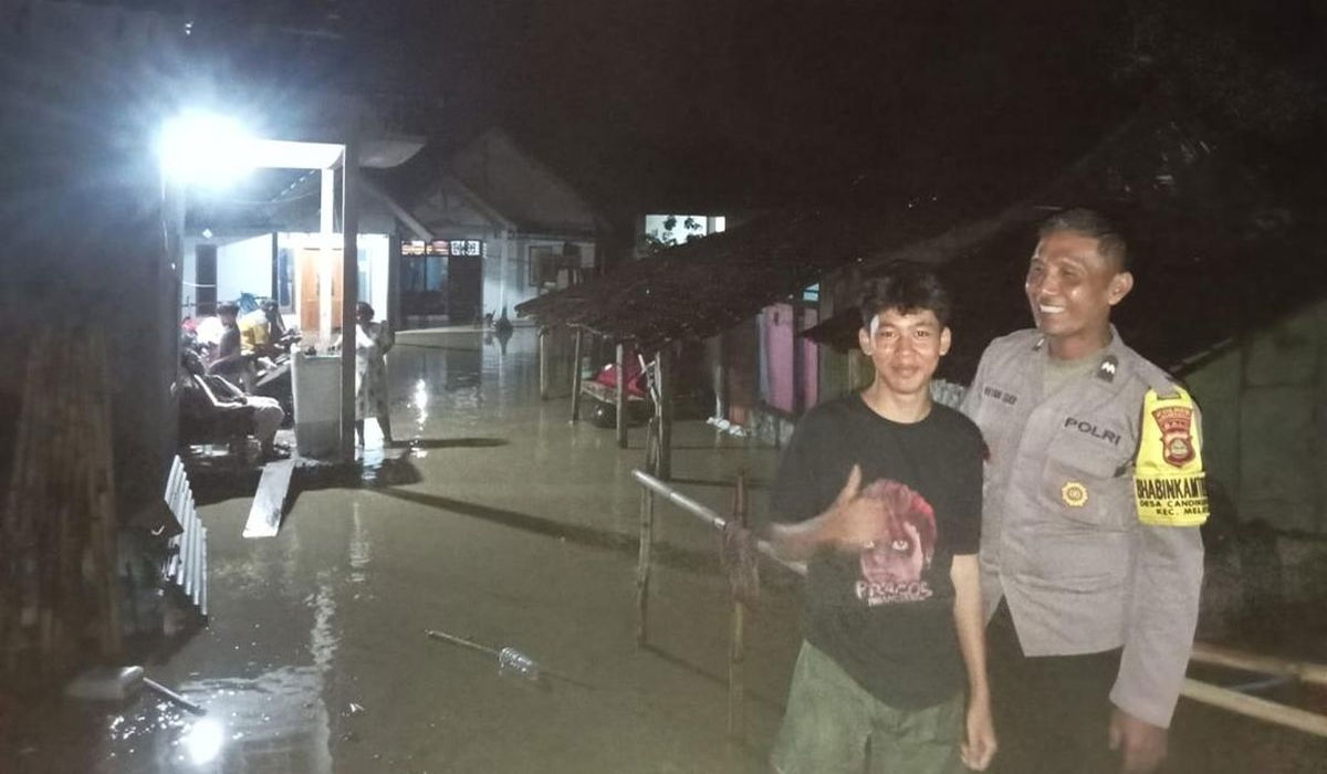 Geger! Banjir Rendam 18 Rumah di Jembrana, Motor hingga Sapi Terseret Arus